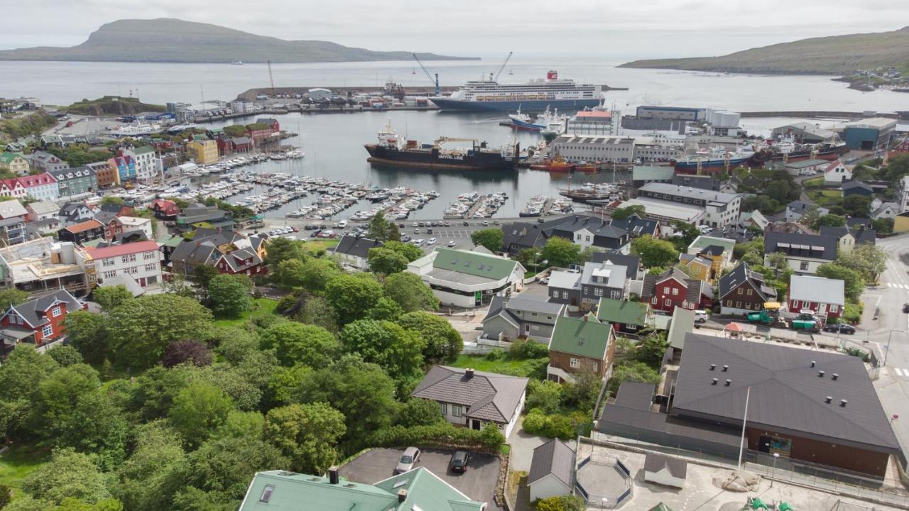 5 Bedroom Penthouse Apartment / Downtown / Marina Torshavn Bagian luar foto