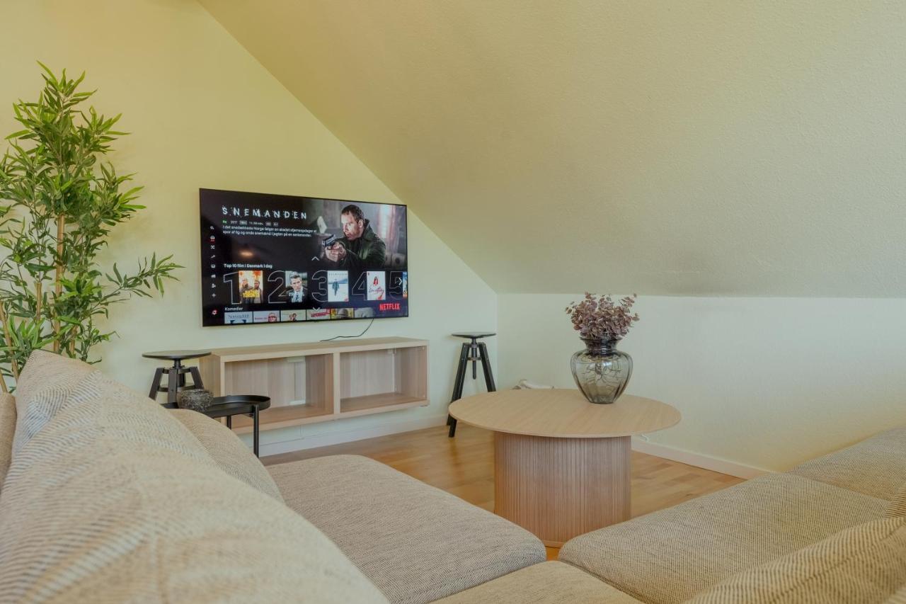 5 Bedroom Penthouse Apartment / Downtown / Marina Torshavn Bagian luar foto
